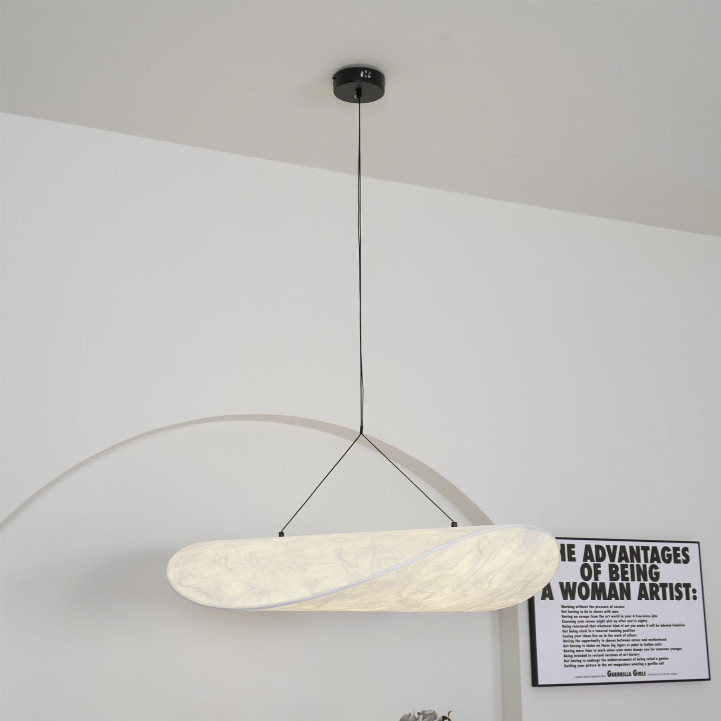 Modern Adjustable Tense Pendant Light for Stylish Home Decor