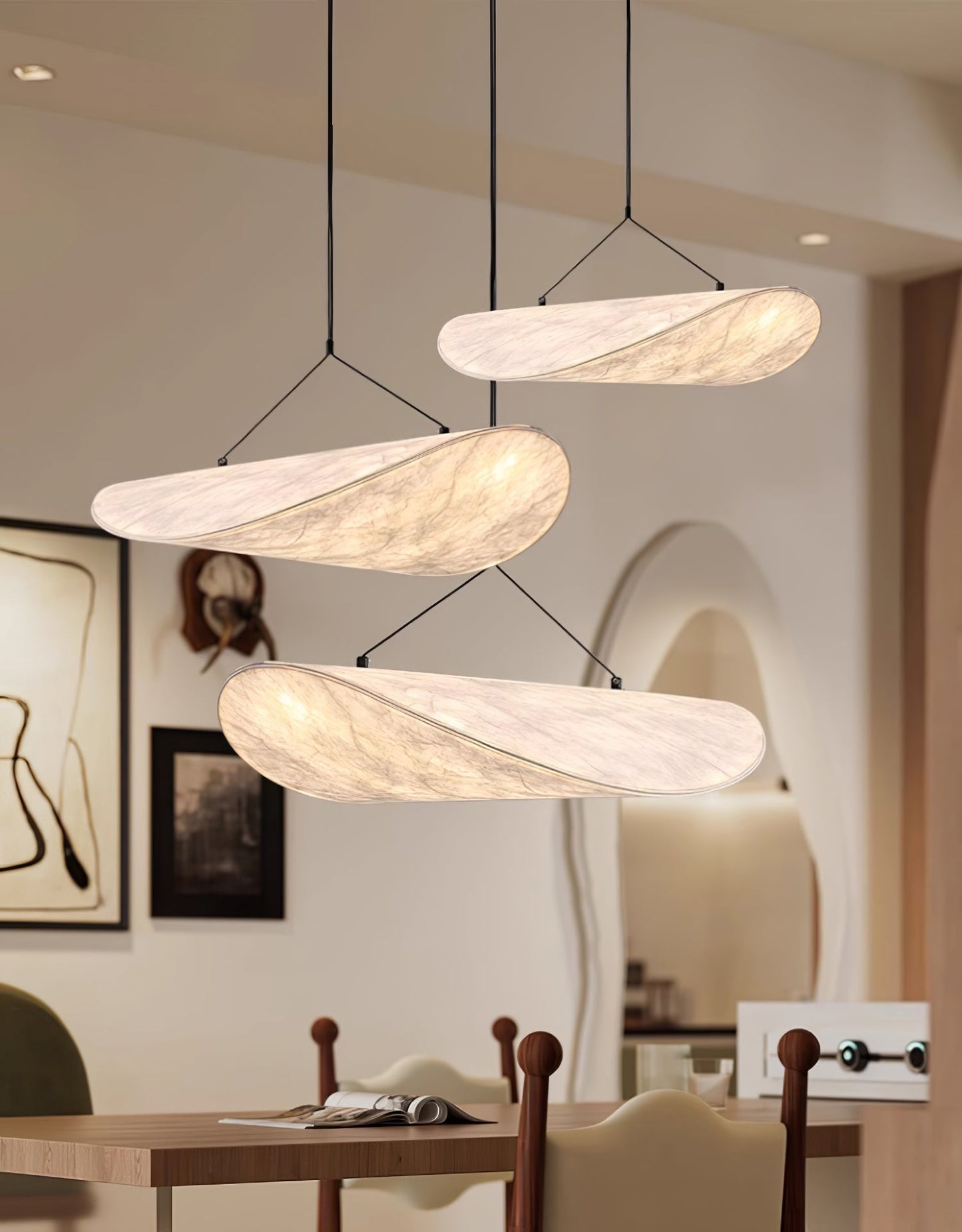 Modern Adjustable Tense Pendant Light for Stylish Home Decor