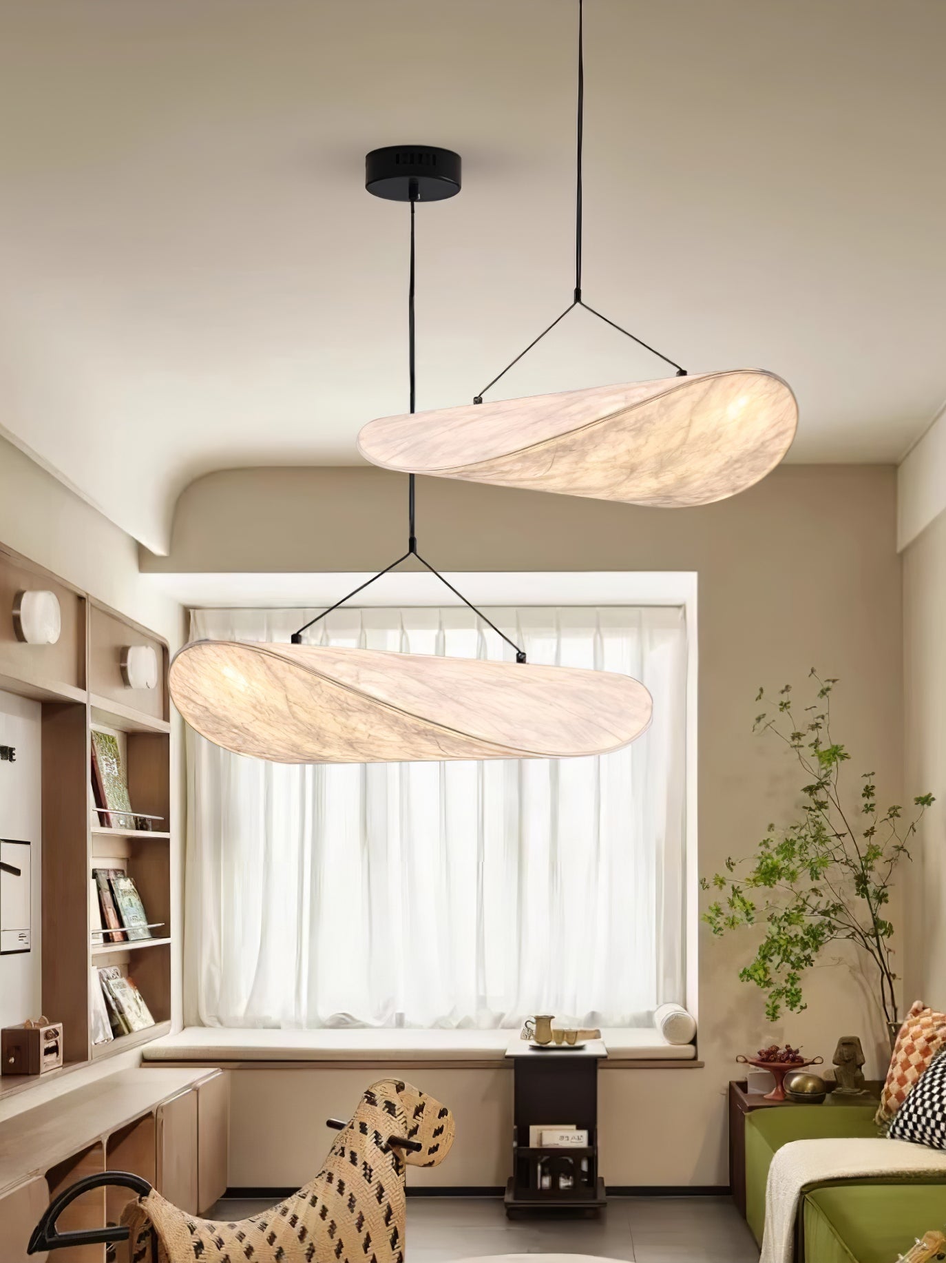 Modern Adjustable Tense Pendant Light for Stylish Home Decor