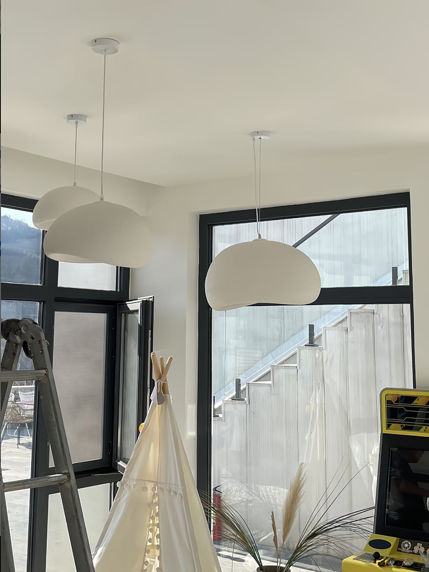 Modern Cloud-Shaped Pendant Light Fixture for Stylish Home Decor