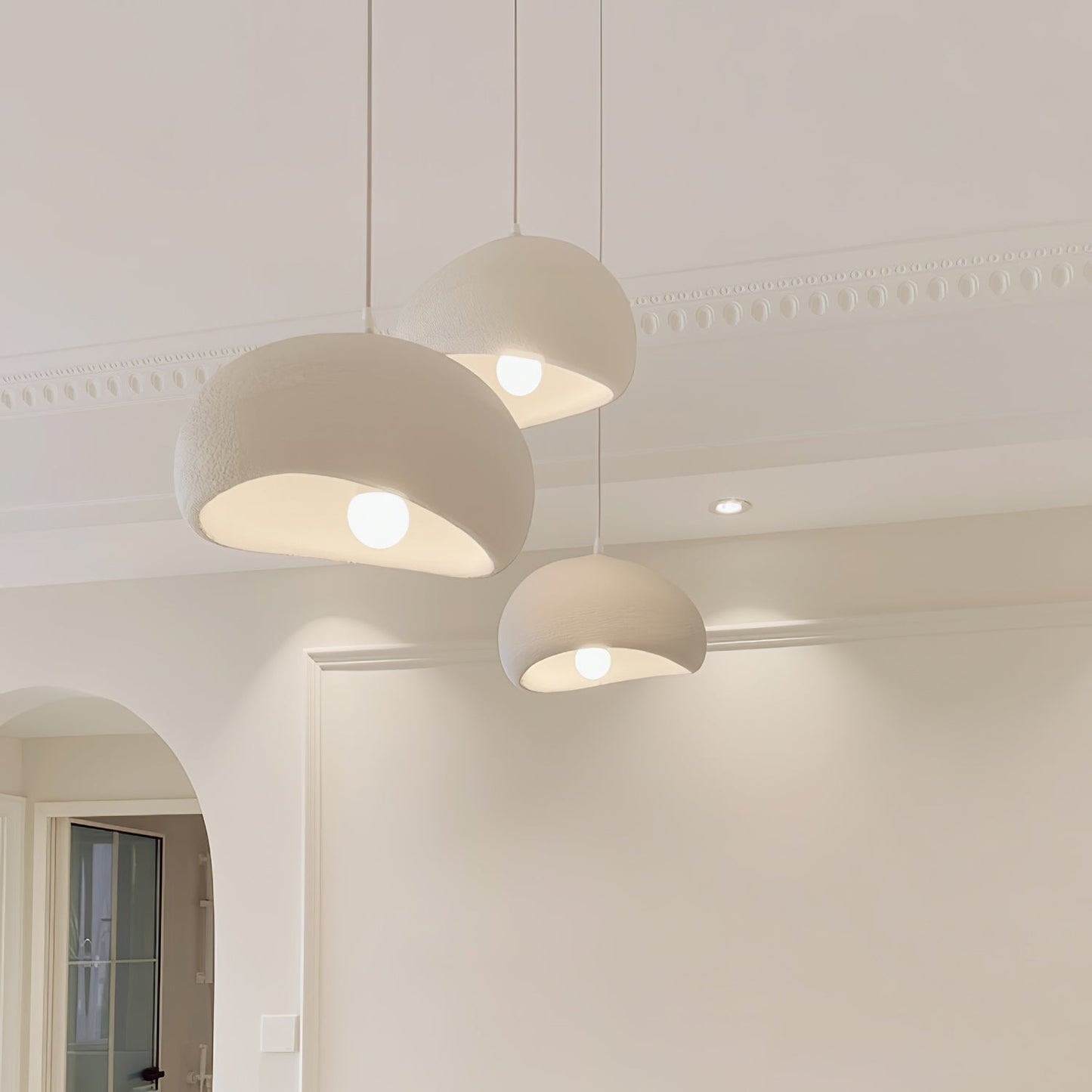 Modern Cloud-Shaped Pendant Light Fixture for Stylish Home Decor