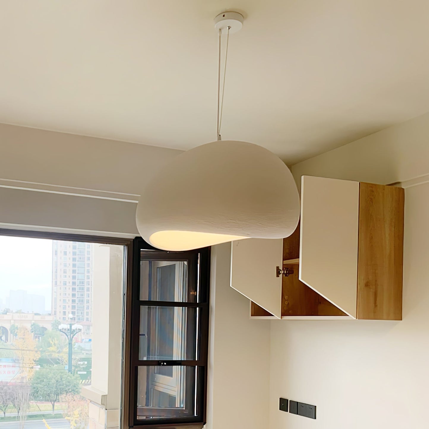Modern Cloud-Shaped Pendant Light Fixture for Stylish Home Decor