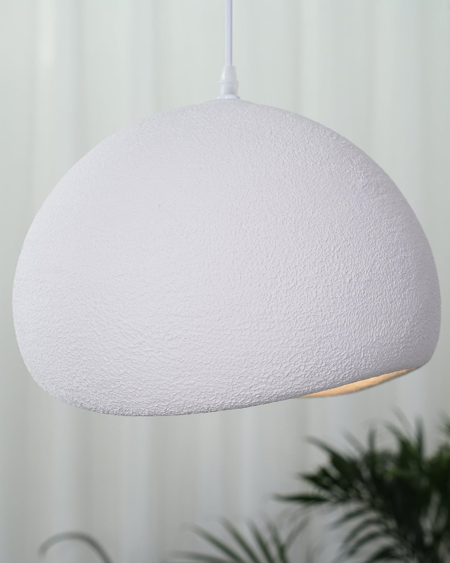Modern Cloud-Shaped Pendant Light Fixture for Stylish Home Decor