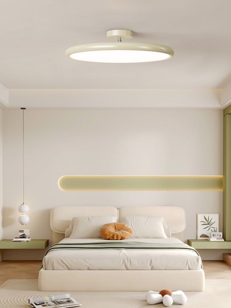 Adjustable Modern Ceiling Light Fixture for Versatile Home Illumination