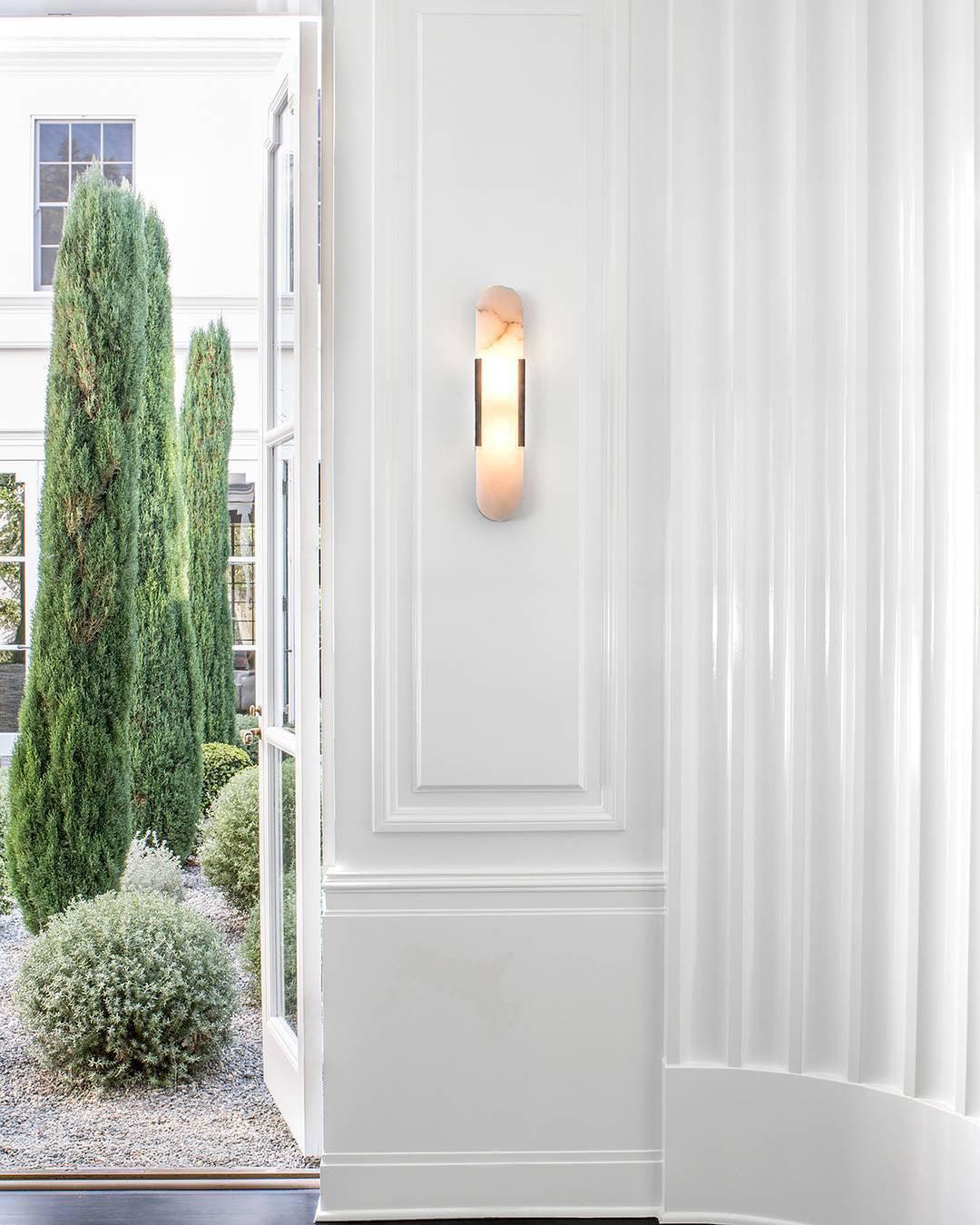 Elegant Elongated Alabaster Wall Light Fixture for Modern Home Decor