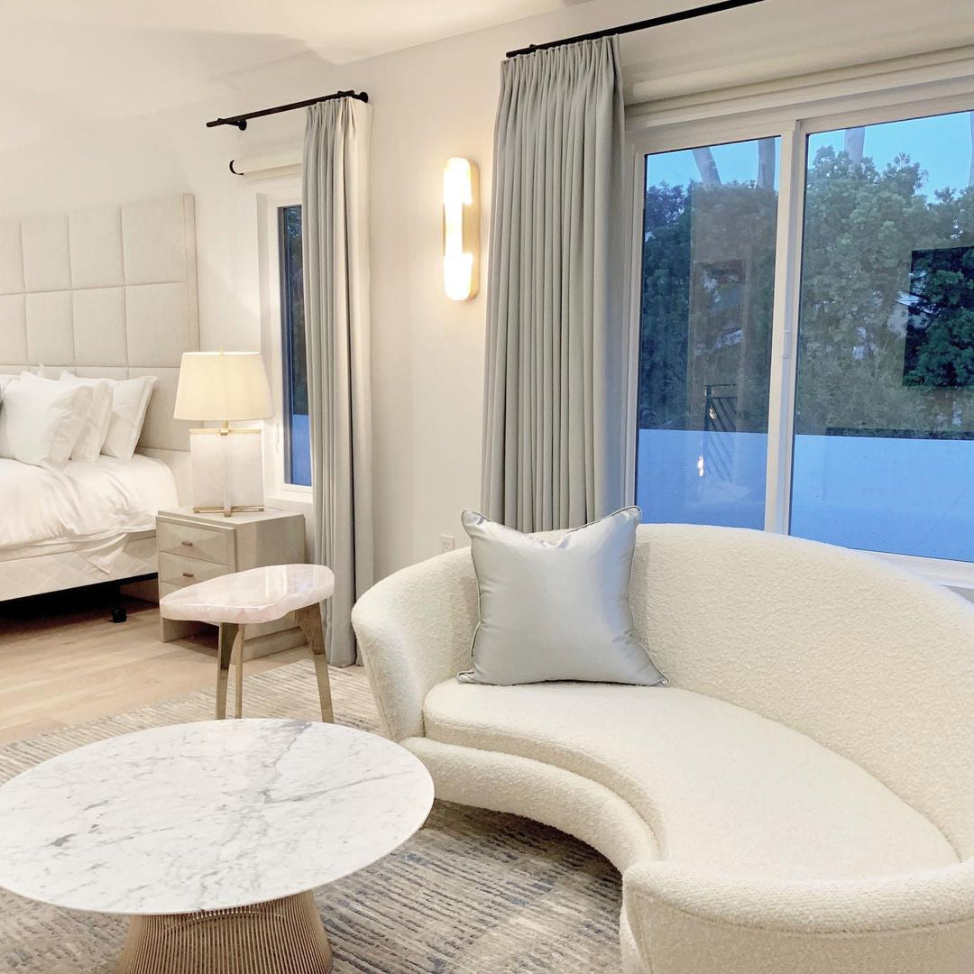 Elegant Elongated Alabaster Wall Light Fixture for Modern Home Decor