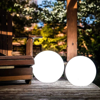 Outdoor Waterproof LED Globe Light for Garden and Patio Decor